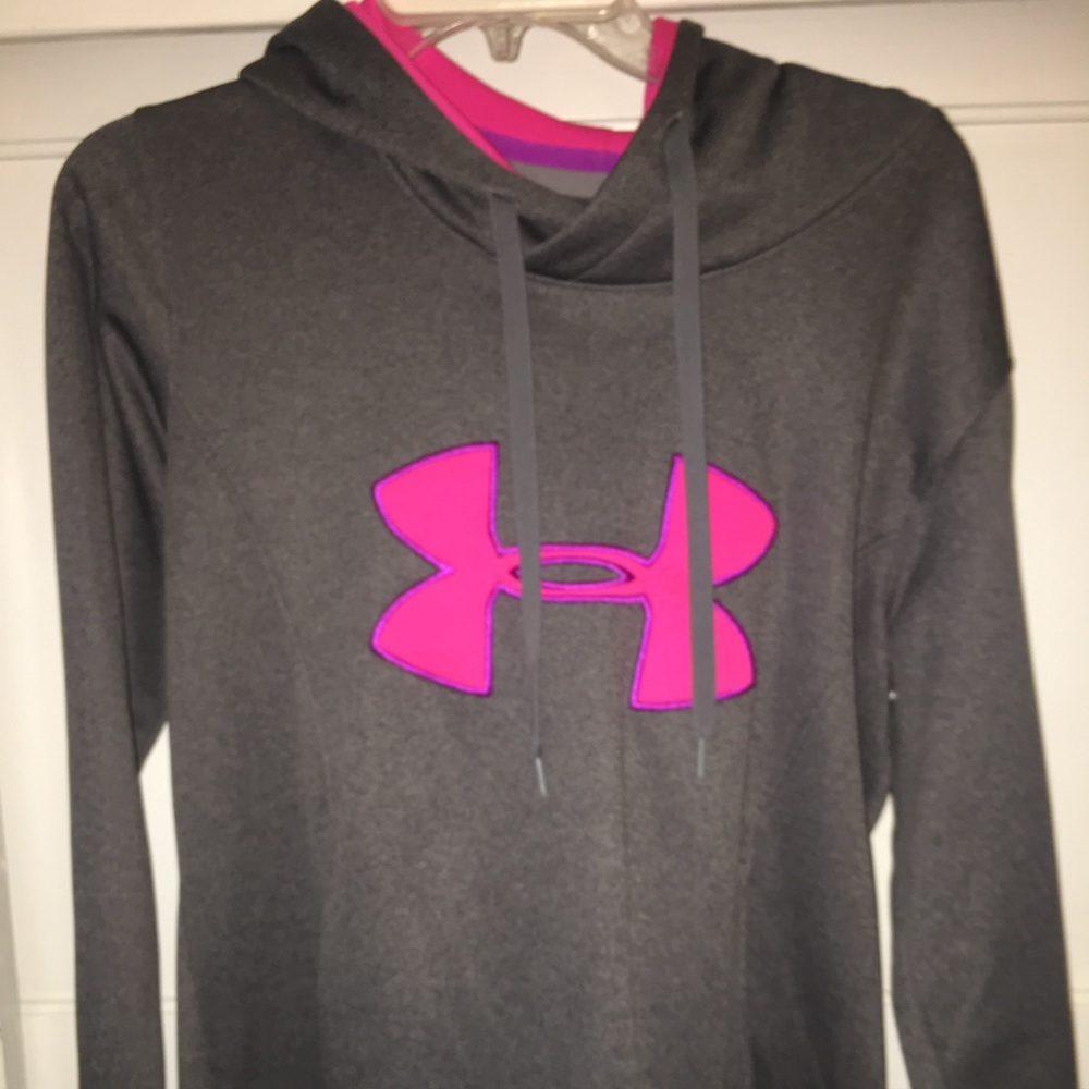 Under Armour Pullover Hoodie